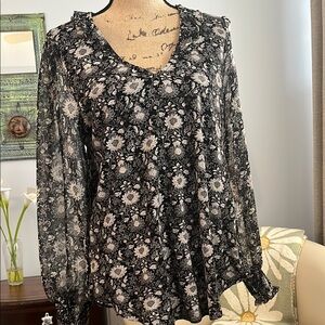Lucky Brand Black and White Blouse with Timeless Elegance